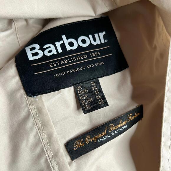 Barbour Averie Women’s Jacket UK 18 US 14 Beige Showerproof Cord Collar - Picture 10 of 11